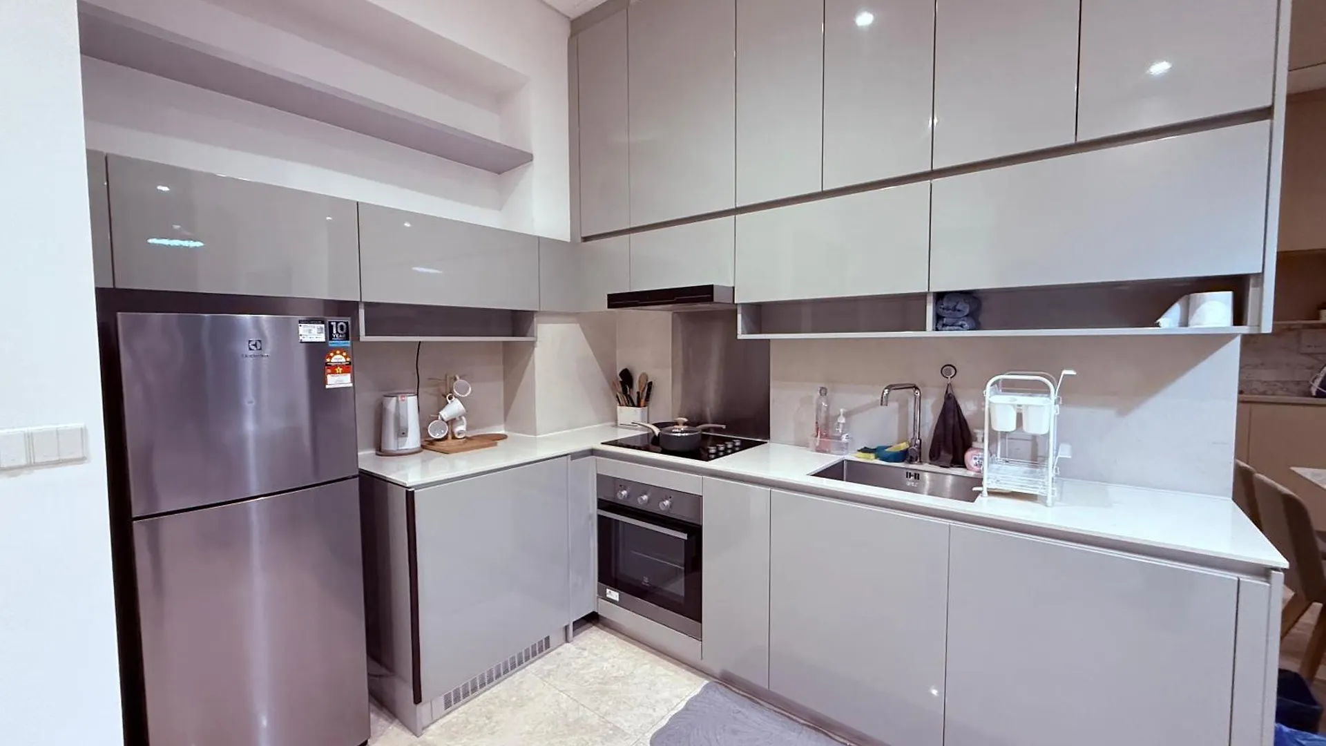 Lucentia Residence Apartment With Lalaport Kuala Lumpur Malaysia